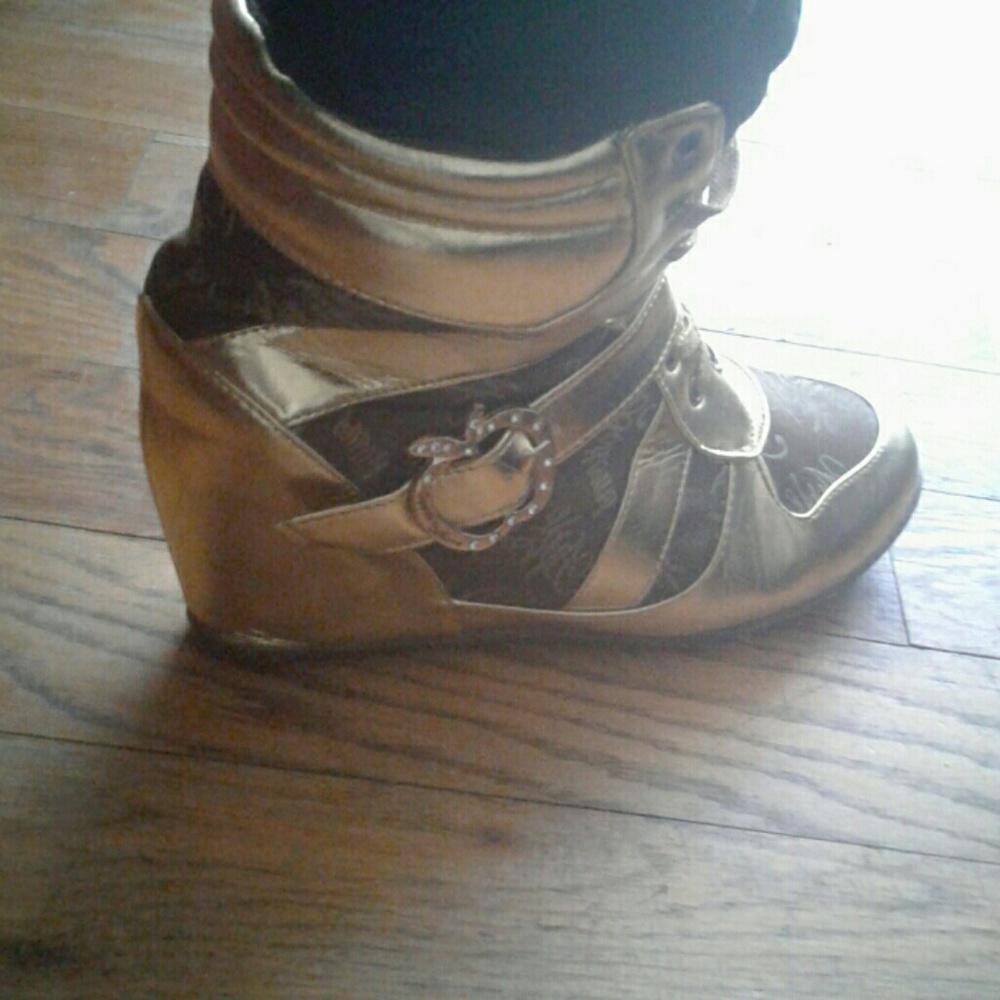 Apple Bottom Wedge Sneaker